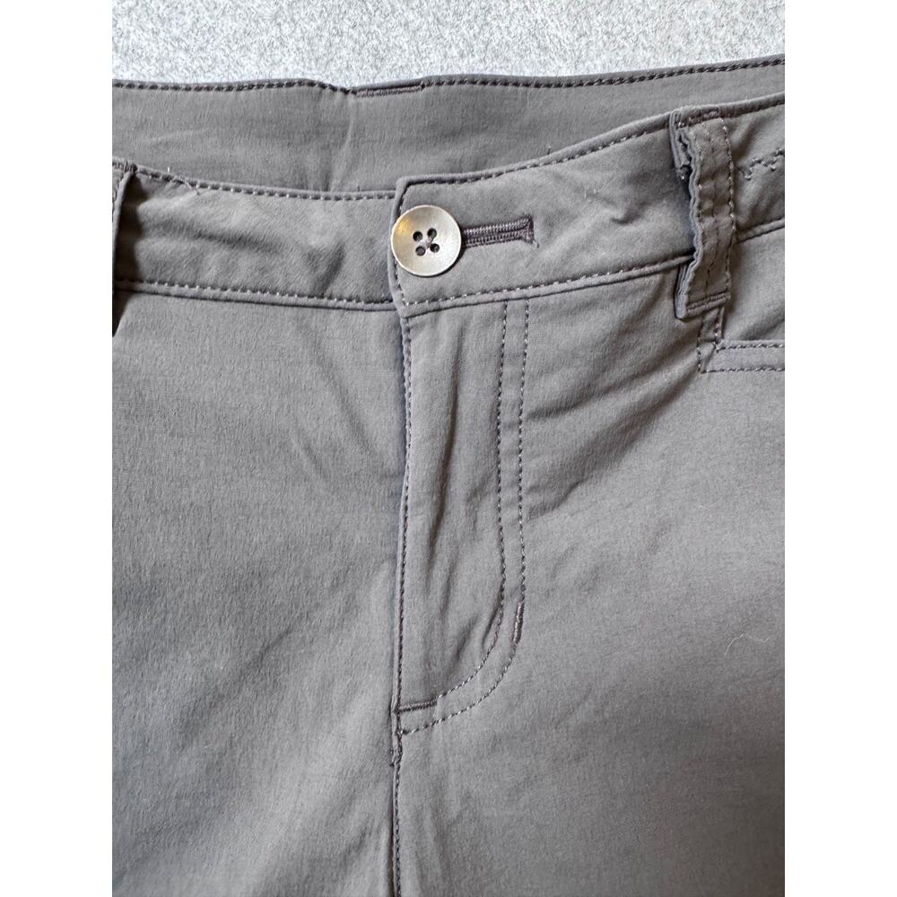 Eddie Bauer Womens 6 Gray Hiking Shorts Stretch Nylon Outdoor Trail - Picture 3 of 11